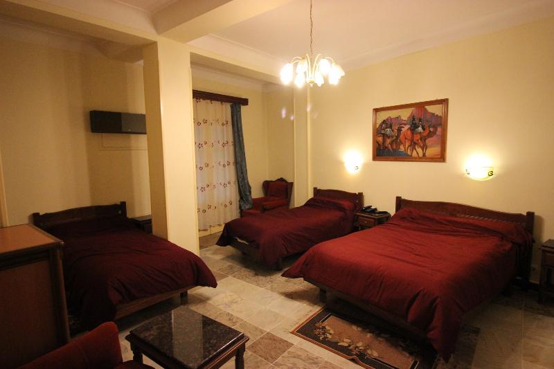 Hydra Hotel