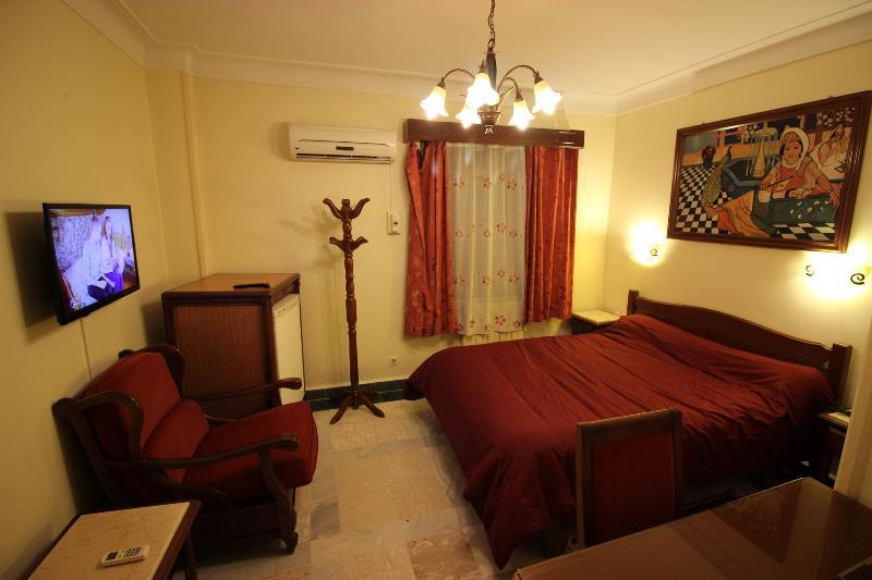 Hydra Hotel