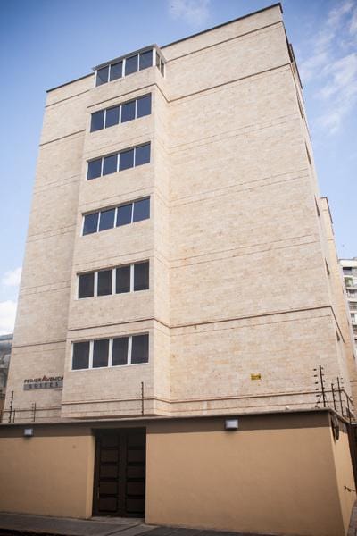 Hotel Cuarta Avenida Suites
