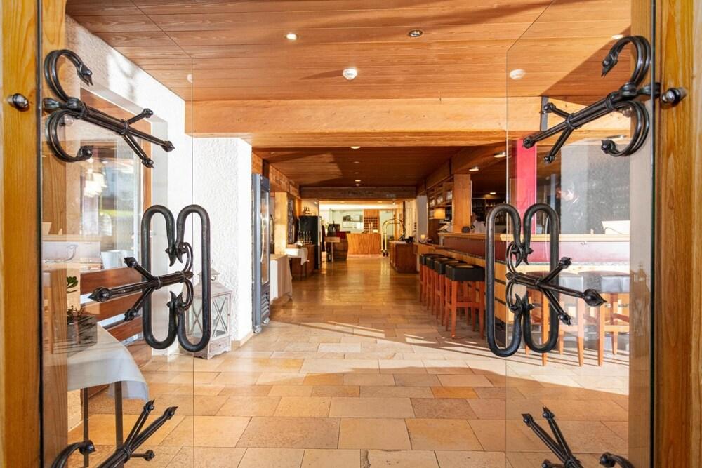 Hotel Gasthof Zum Lowen