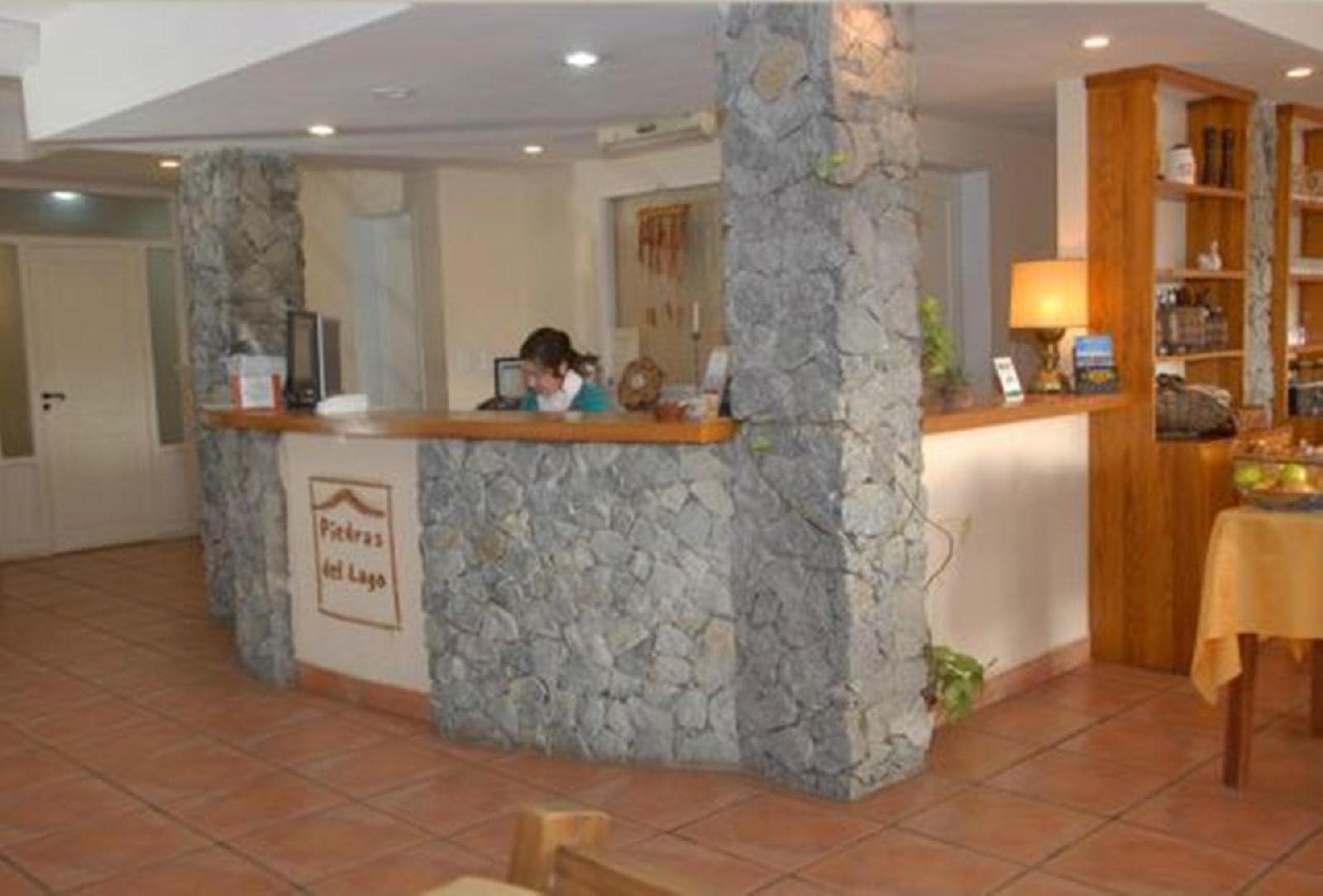 Piedras del Lago