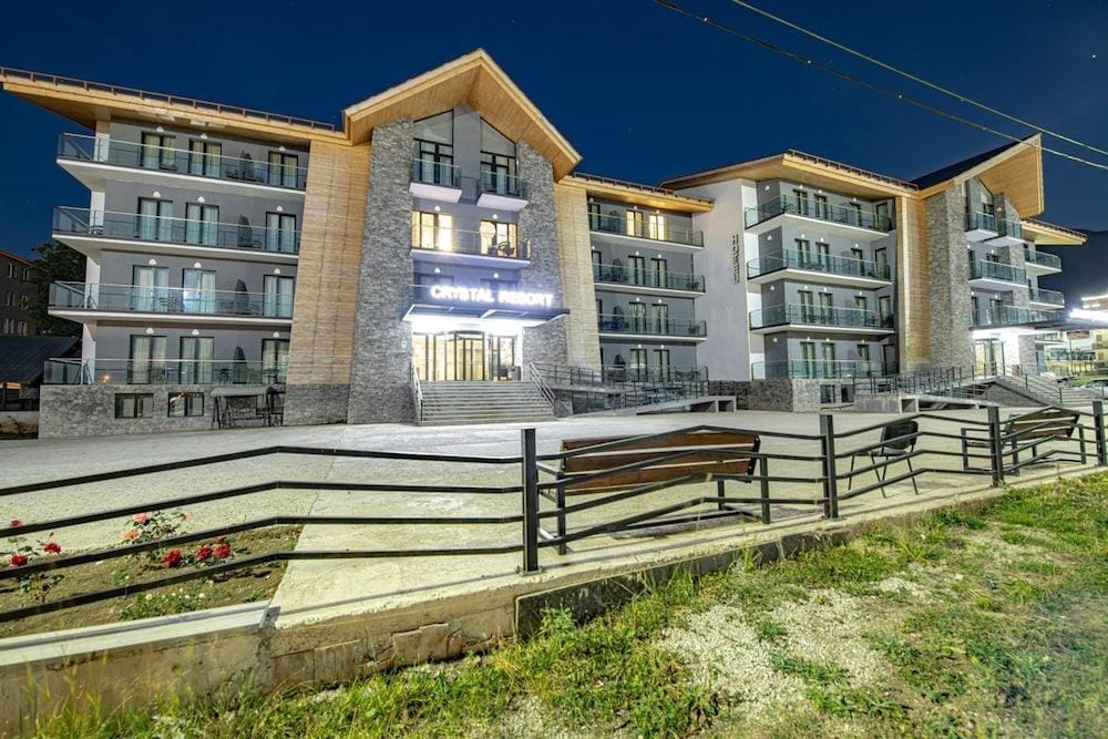 Crystal Hotel & Spa