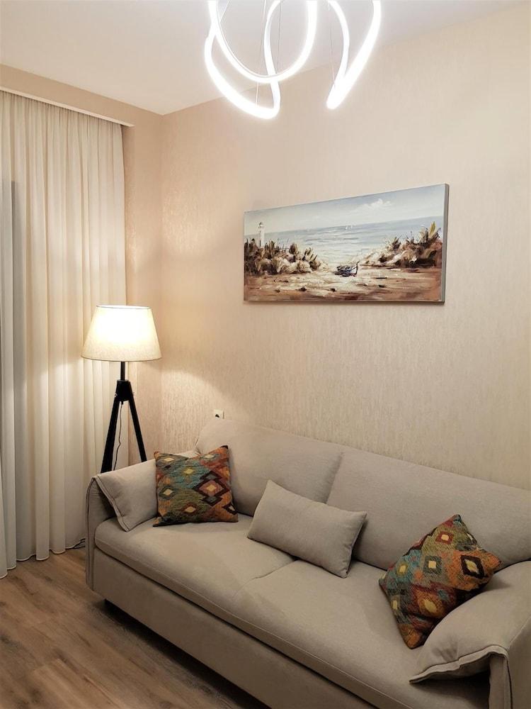 Crystal Hotel & Spa