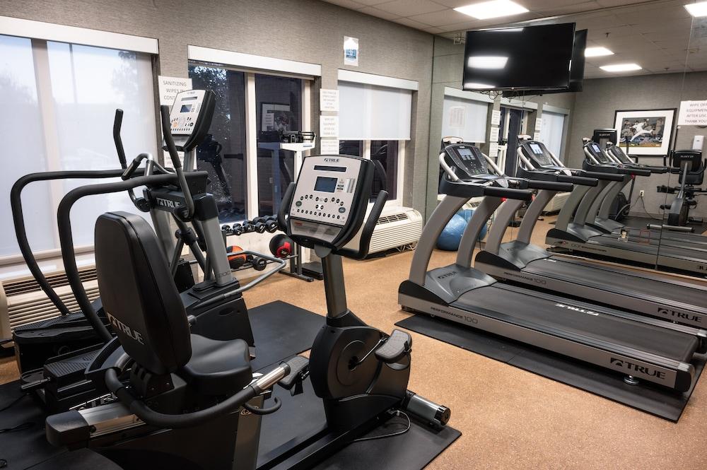 Holiday Inn Express & Suites Tuscaloosa - University
