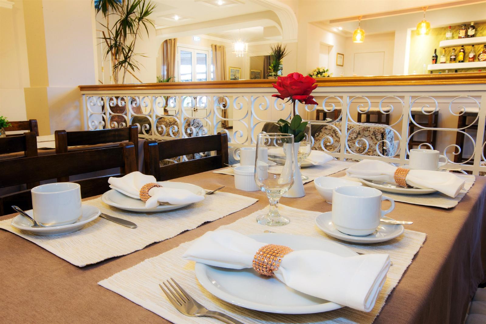 Sirena Beach Hotel