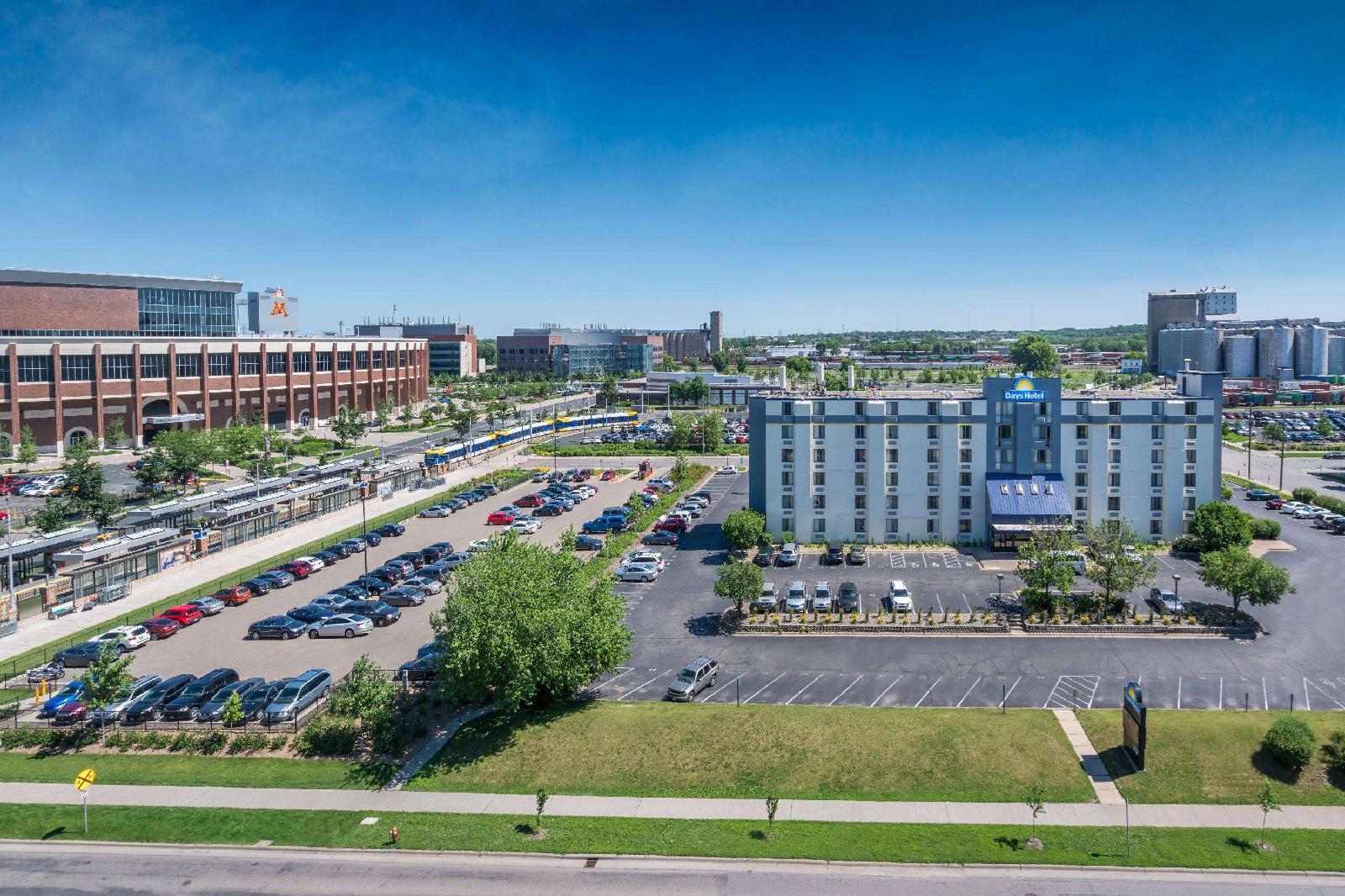 Days Hotel Minneapolis - University of Minnesota