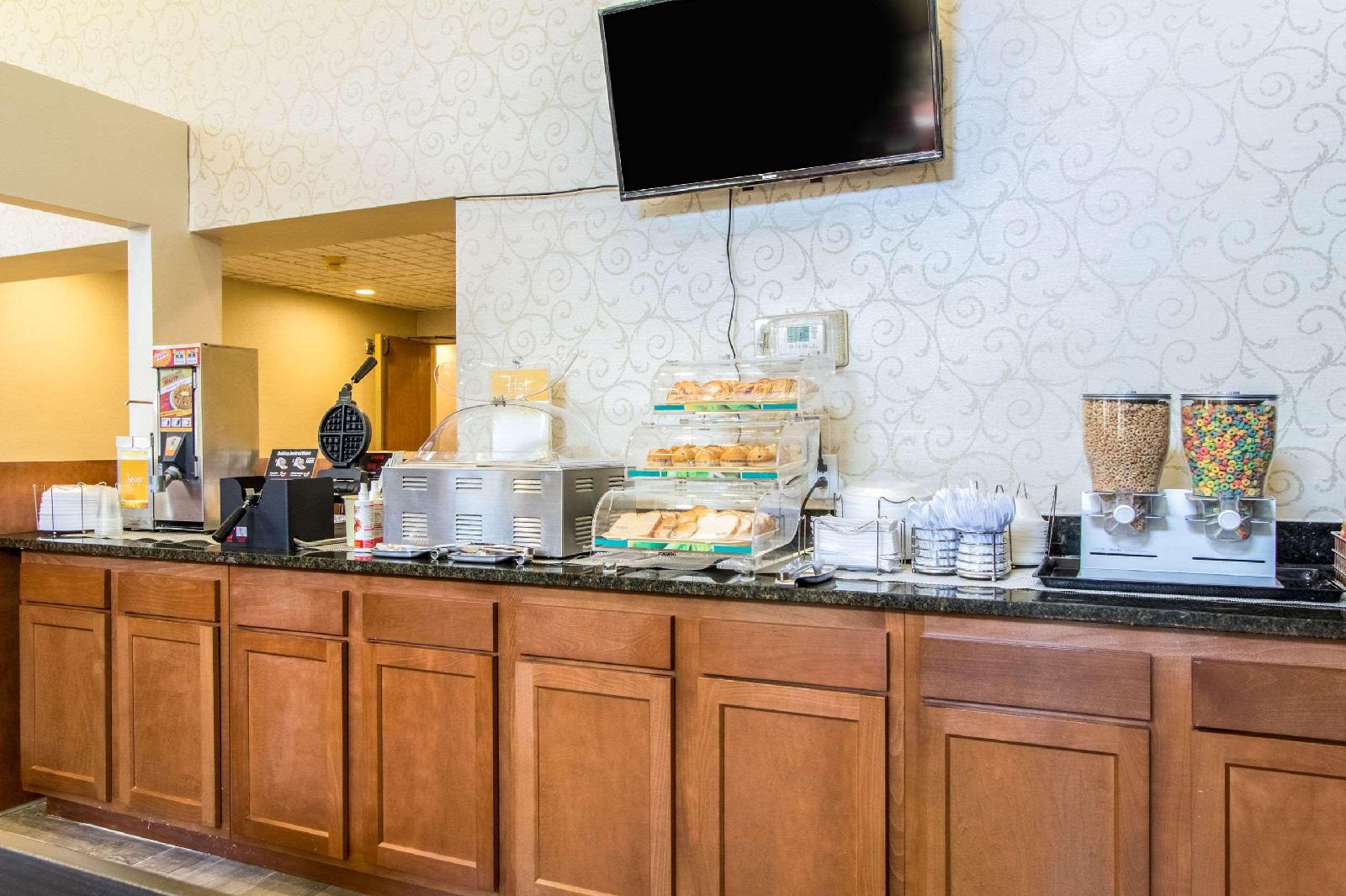 Econo Lodge Wickliffe - Cleveland East