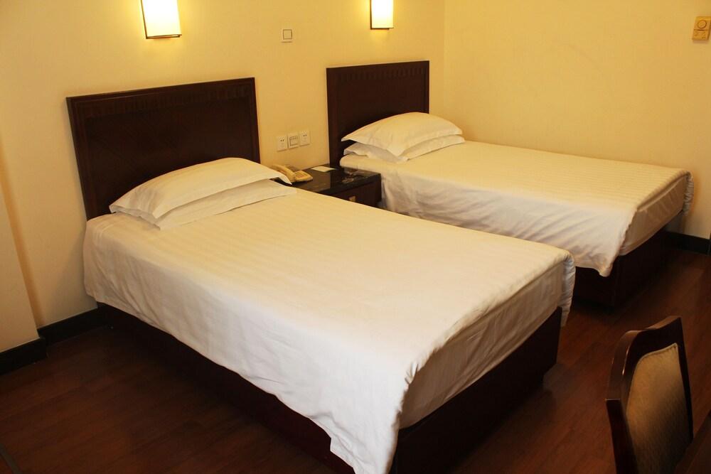 Wenfeng Hotel