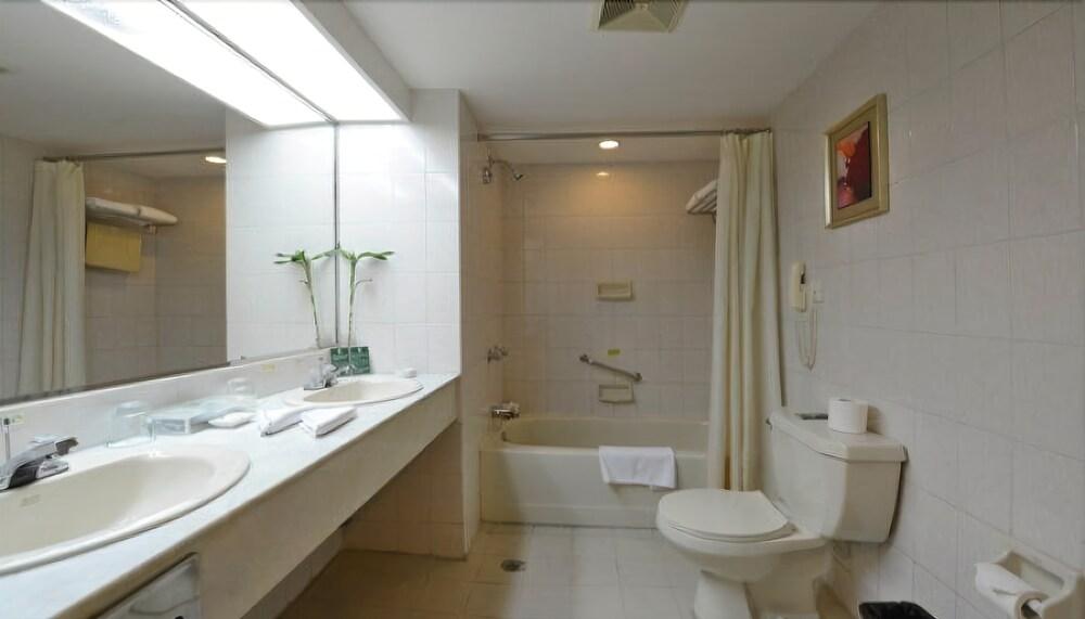Wenfeng Hotel