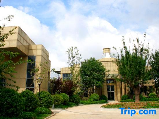 Dezhou Fengguan Holiday Hotel