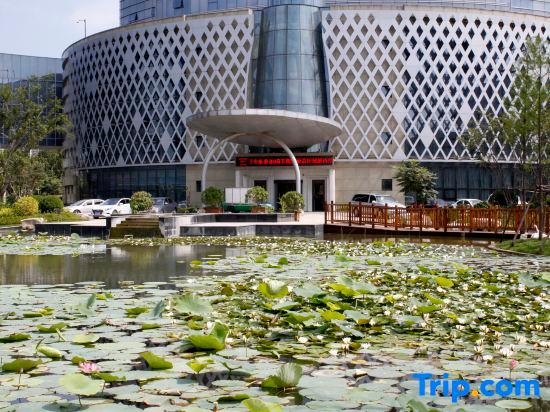 Dezhou Fengguan Holiday Hotel
