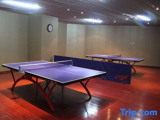 Dezhou Fengguan Holiday Hotel