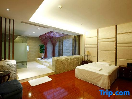 Dezhou Fengguan Holiday Hotel