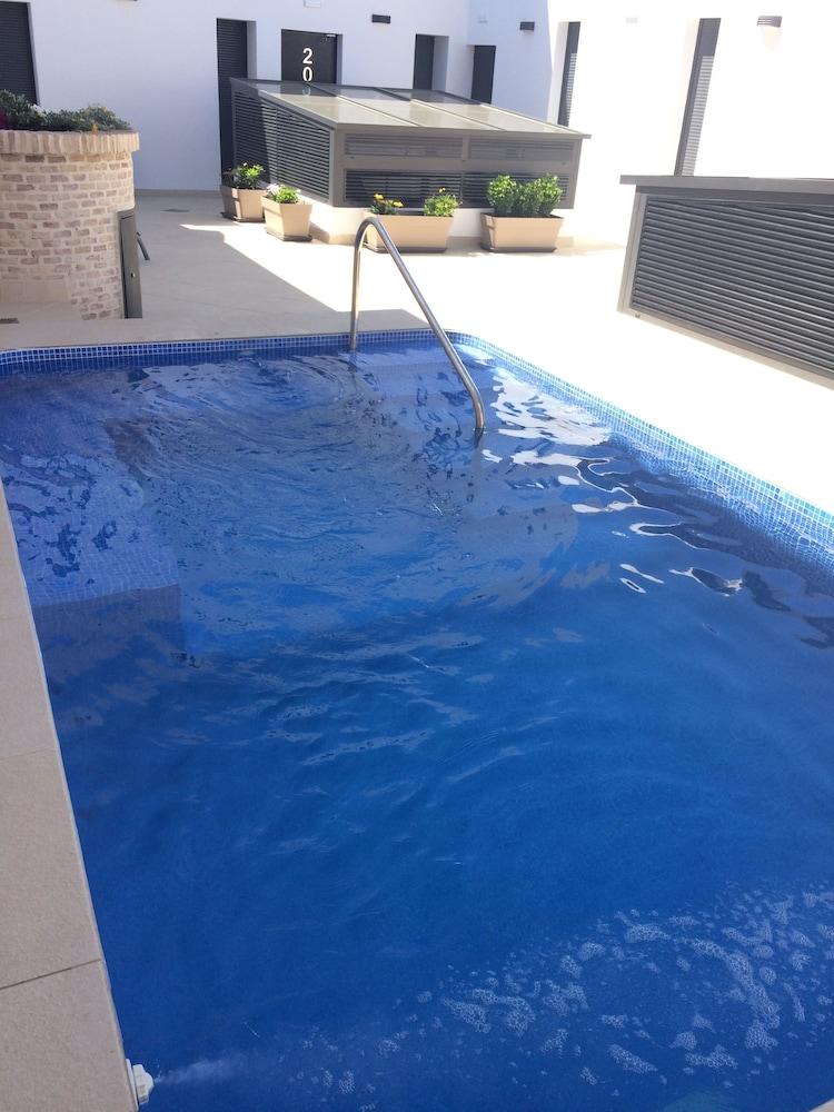 Hotel Blue 8