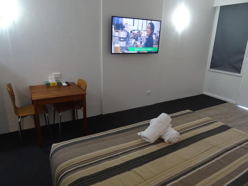 The Memphis Motor Inn