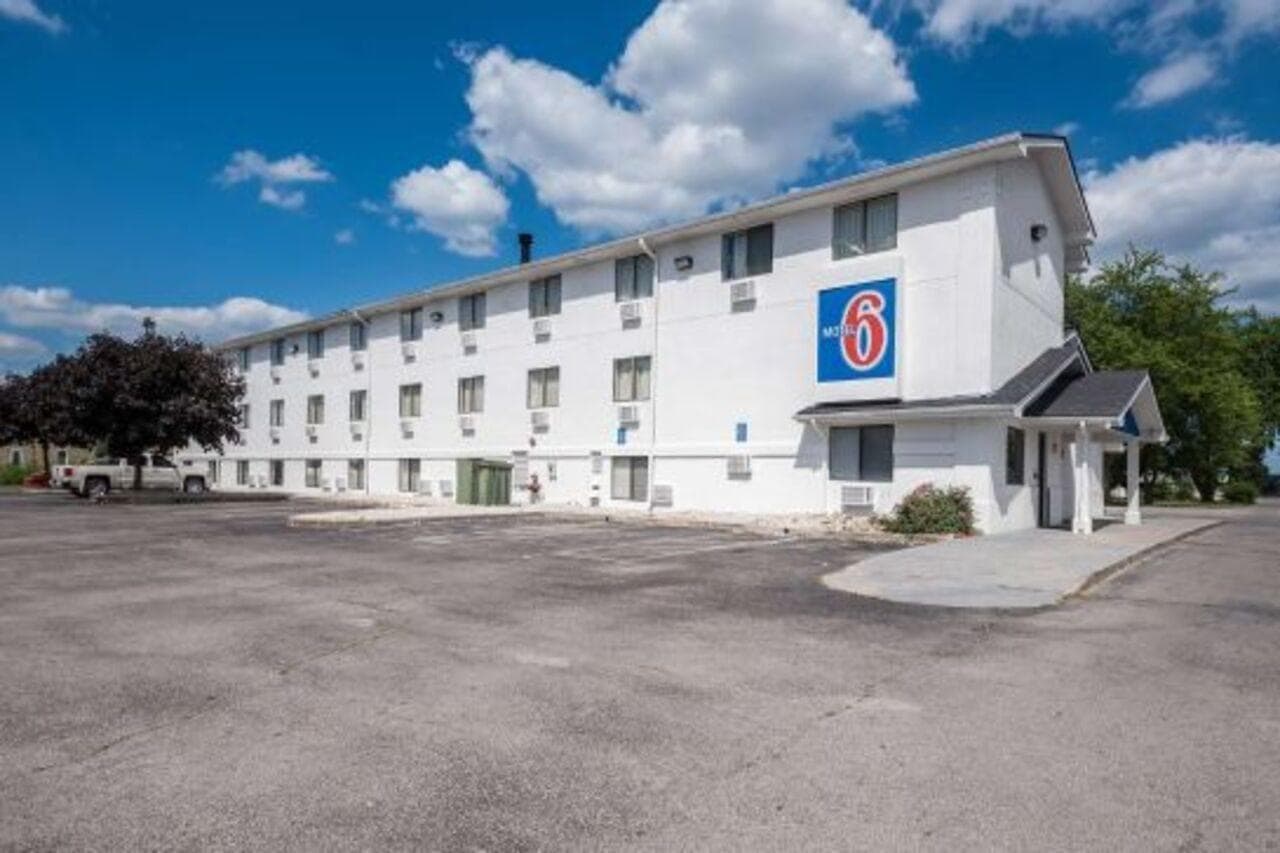 Motel 6 Findlay