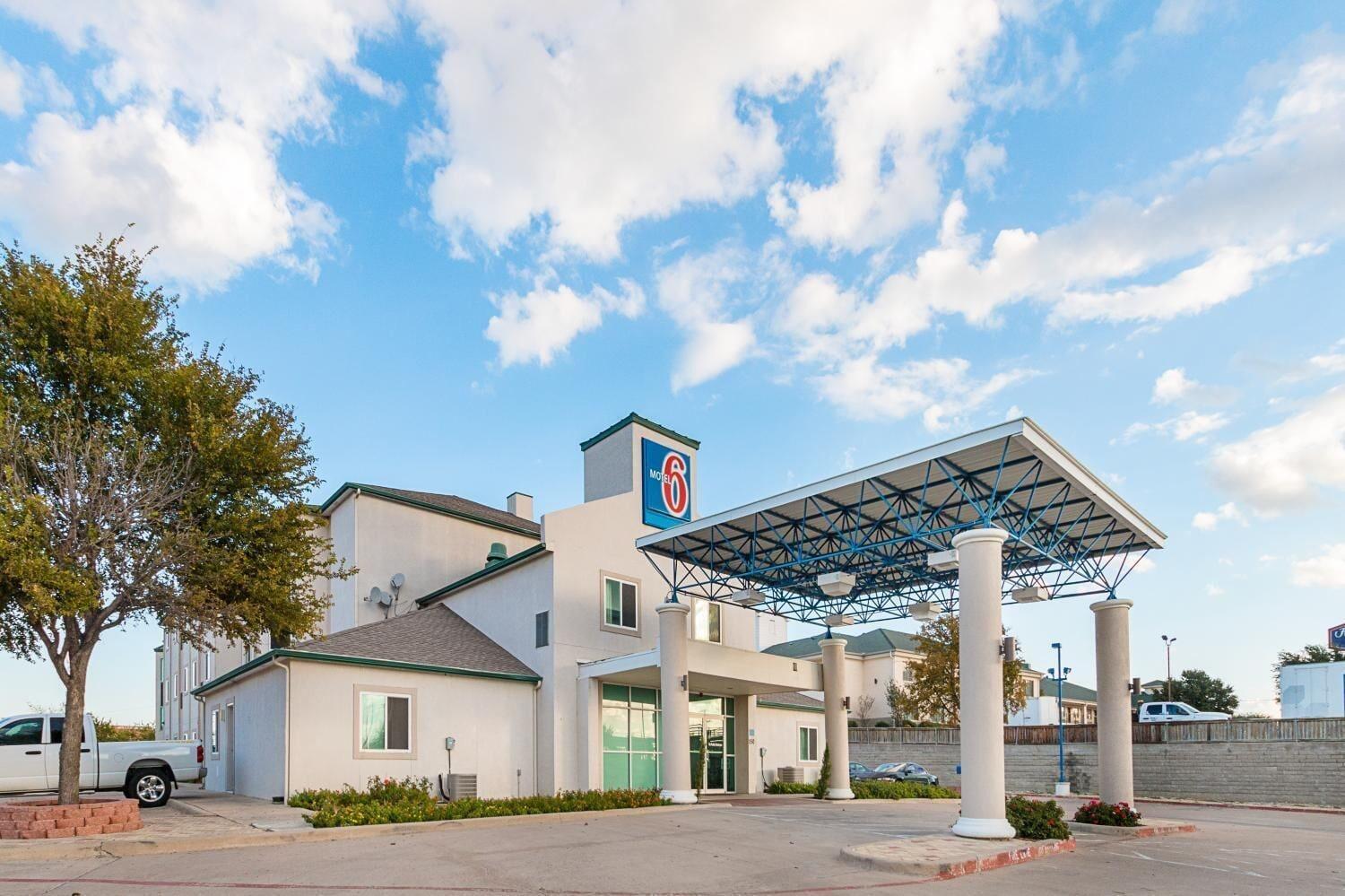 Motel 6 Weatherford