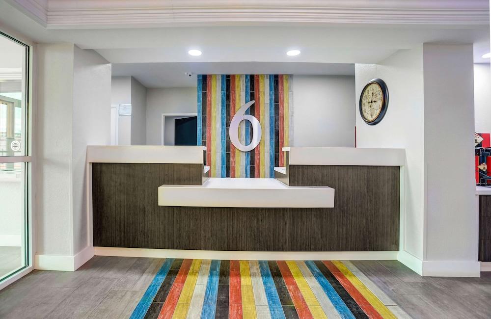 Motel 6 Weatherford