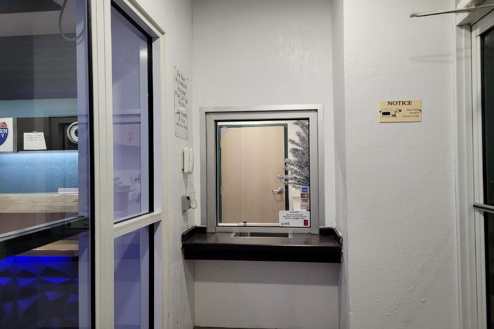 Motel 6 Minonk IL