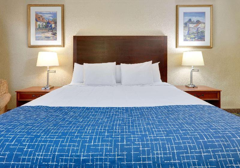 Knights Inn Texarkana