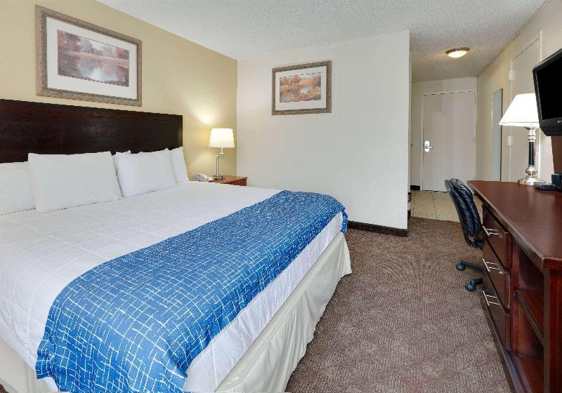 Knights Inn Texarkana
