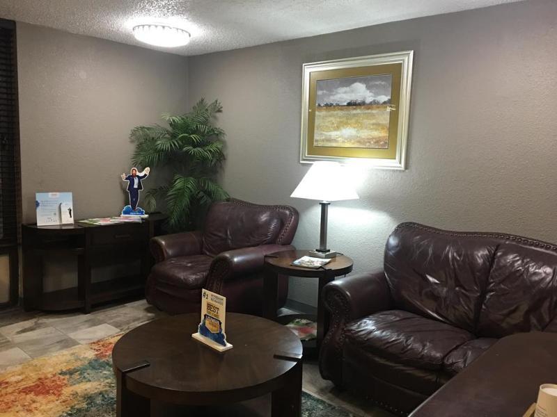 Knights Inn Texarkana