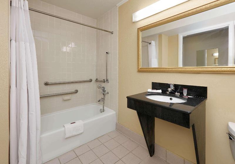 Knights Inn Texarkana