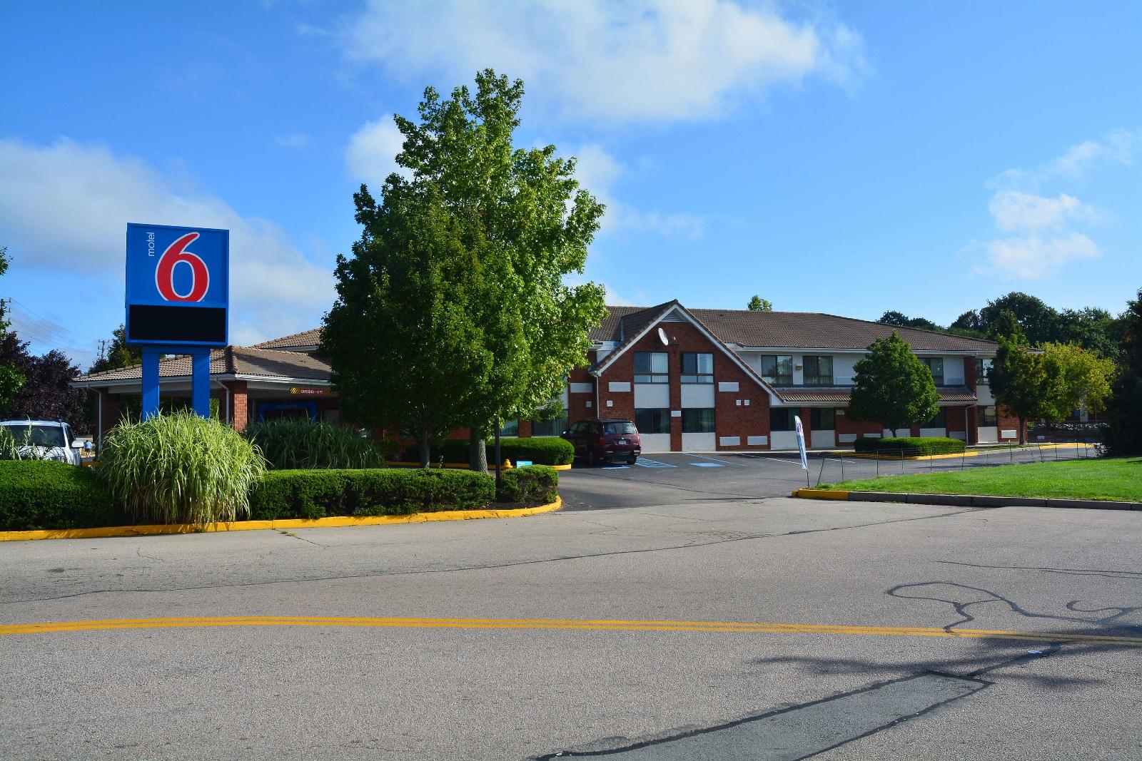 Motel 6 Newport RI