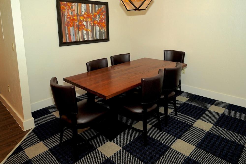 Grand Residences by Marriott by Heavenly Village Condos