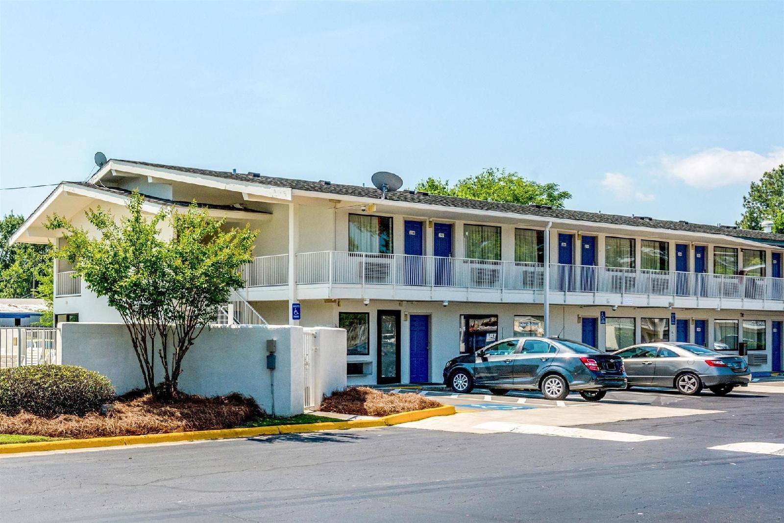 Motel 6 Columbus GA
