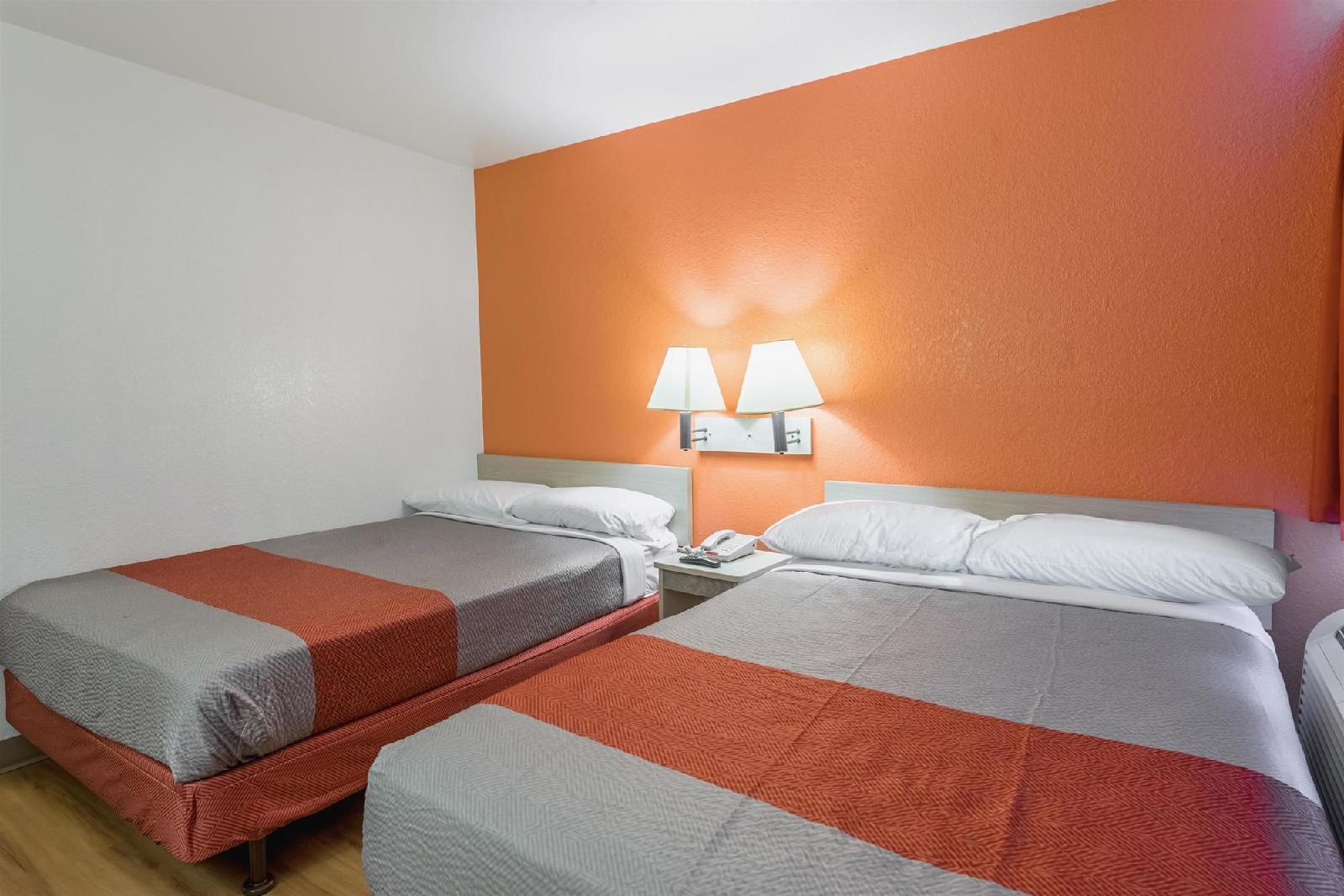 Motel 6 Columbus GA