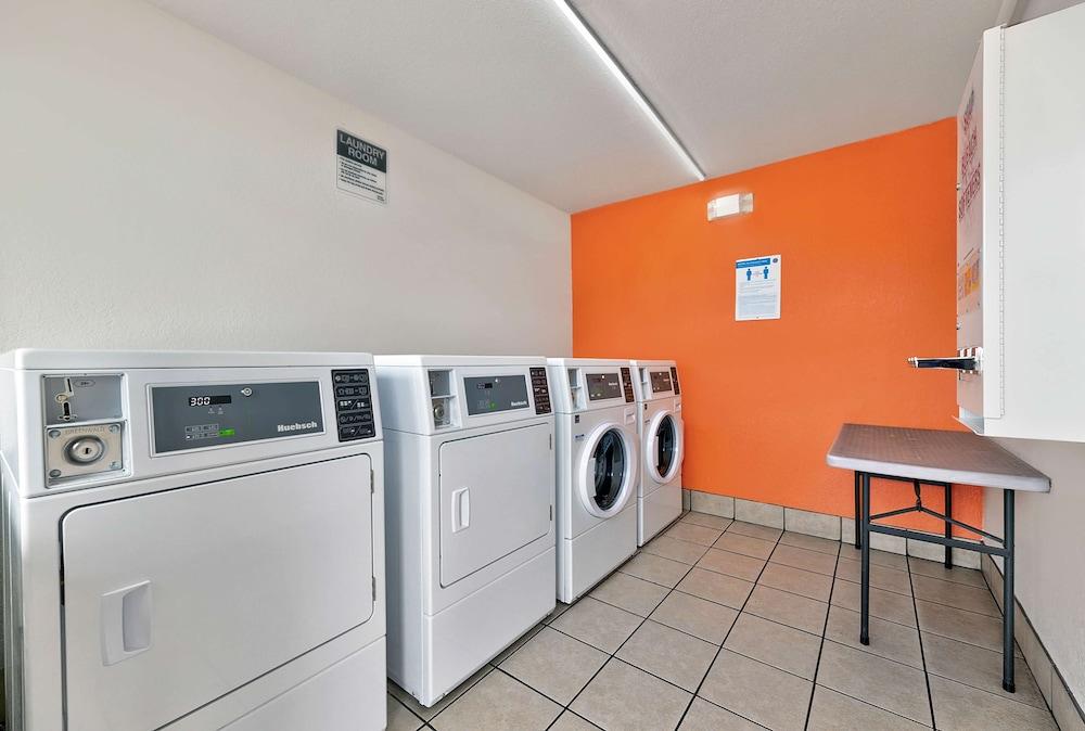 Motel 6 Columbus GA