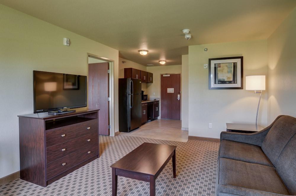 Cobblestone Inn & Suites Kersey