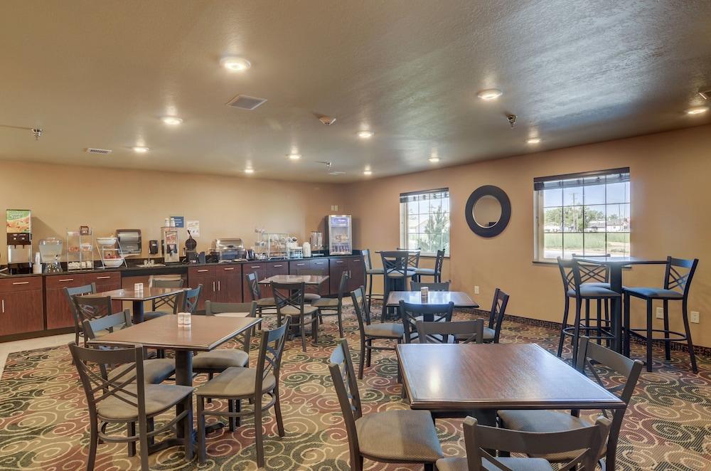 Cobblestone Inn & Suites Kersey