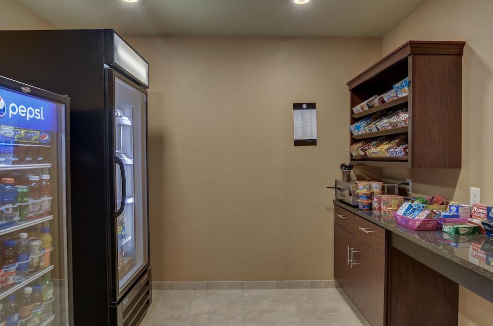 Cobblestone Inn & Suites Kersey
