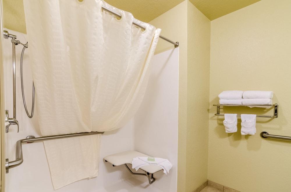 Cobblestone Inn & Suites Kersey