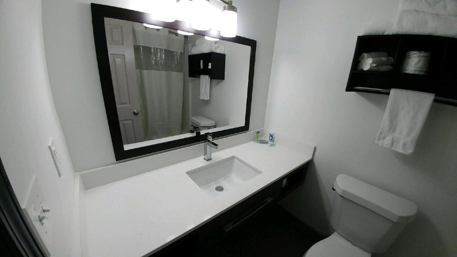 Garden City Inn