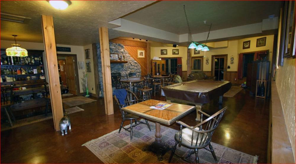 Wildberry Lodge