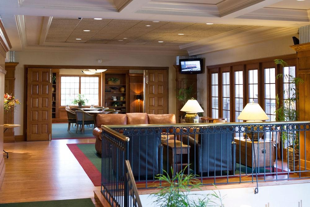 Boulevard Inn - St. Joseph / Benton Harbor / Stevensville
