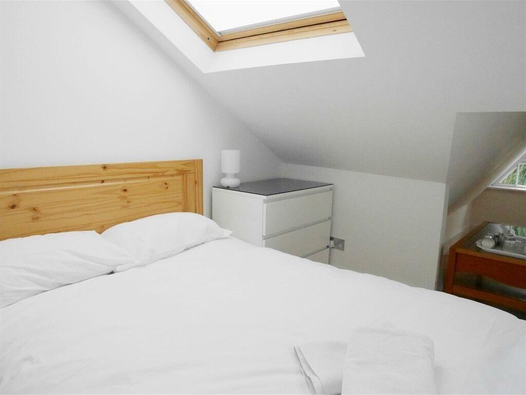 Kew Rooms