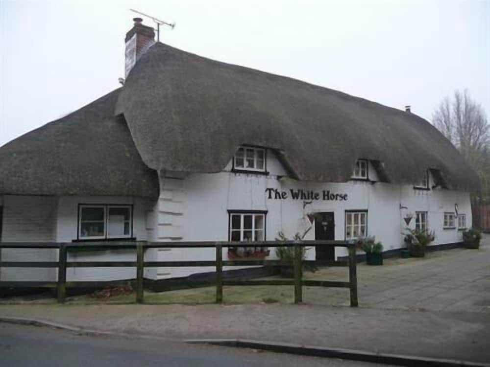 The White Horse Inn & Restaurant