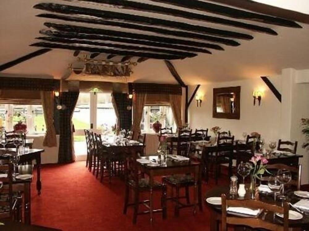 The White Horse Inn & Restaurant