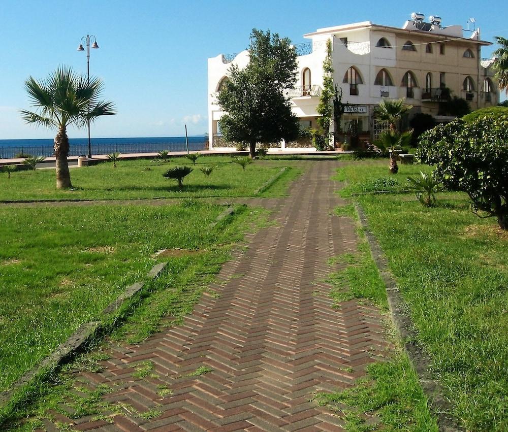 Hotel Orpheus
