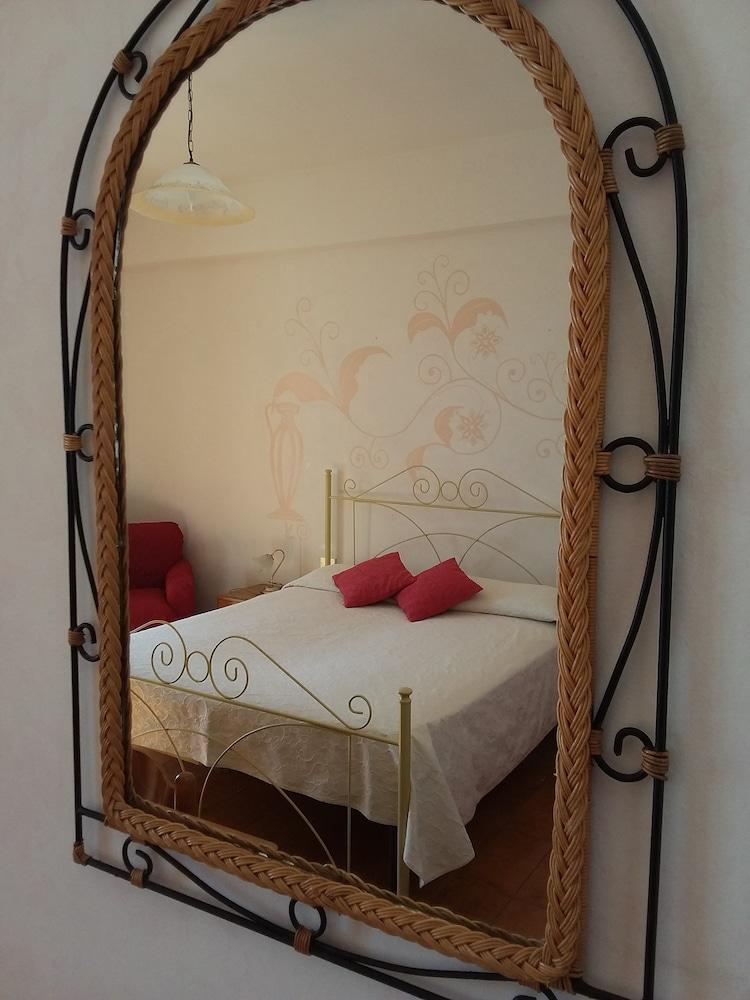 Hotel Orpheus