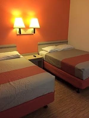 Motel 6 Elk City OK