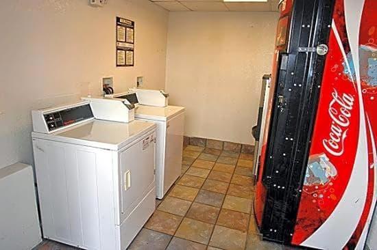 Motel 6 Elk City OK