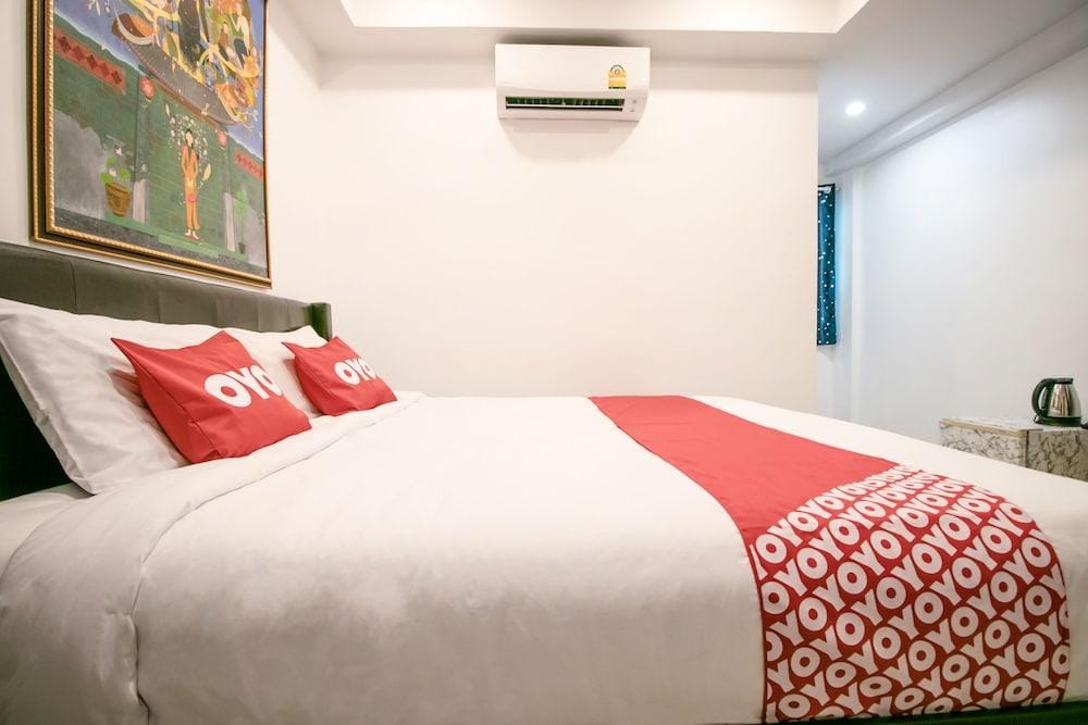 OYO 568 Art Hotel Hua Lamphong