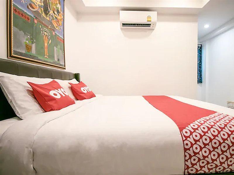 OYO 568 Art Hotel Hua Lamphong