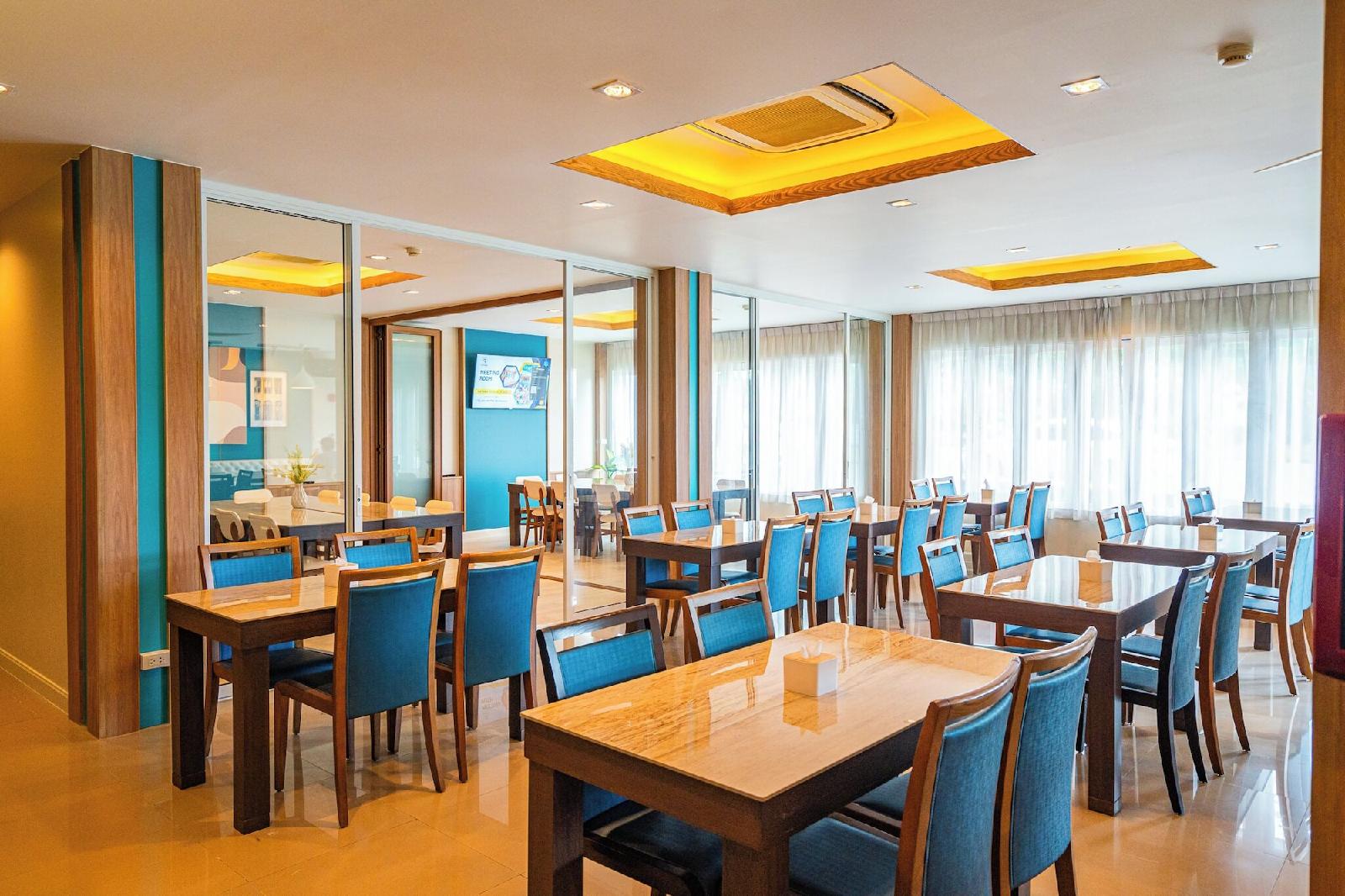 Ratana Apart-Hotel at Rassada