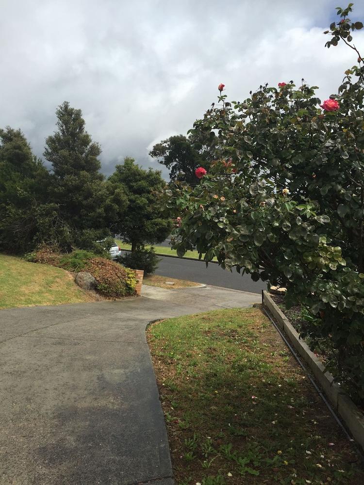 Australian Home Away @ Doncaster Anderson Creek 2